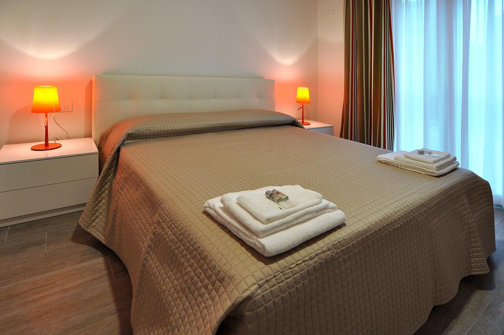 Bb Hotels Aparthotel Arcimboldi — Foto 1